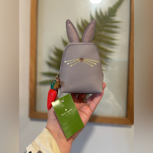 Kate Spade Rabbit Coin Purse NWT Bunny Zipper Pouch Gray Saffiano Leather - Picture 1 of 8